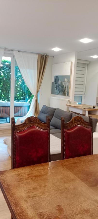 Tres Bel Appartement Rez De Jardin Appart De 53M2. Pfastatt Exteriér fotografie